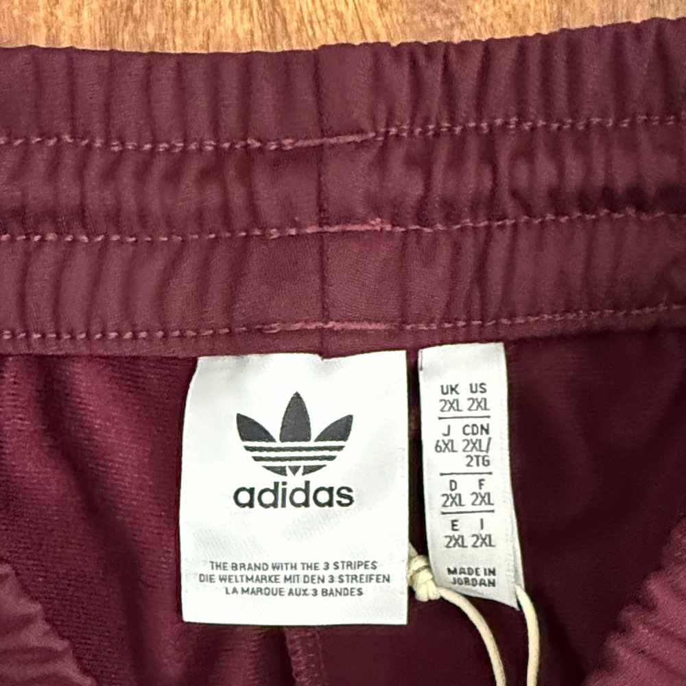 Adidas Maroon Trefoil Track Pants with White Stripes Size XXL - Picture 11 of 16